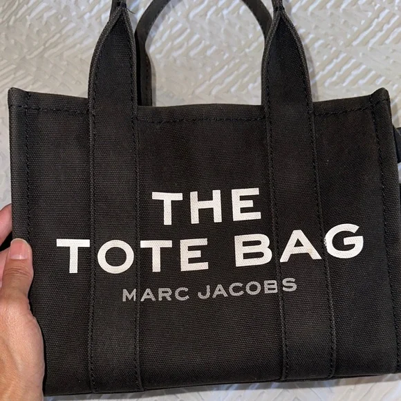 Marc Jacobs Black Canvas Tote Bag - Picture 2 of 11
